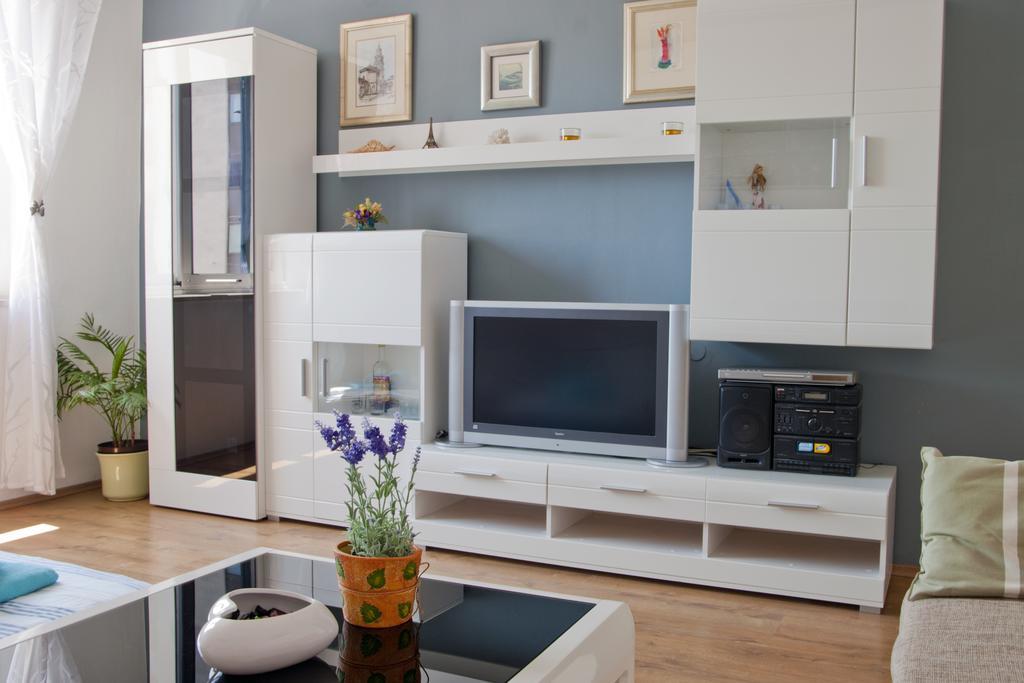 Apartment Port View-5 Min From Center Split Rom bilde