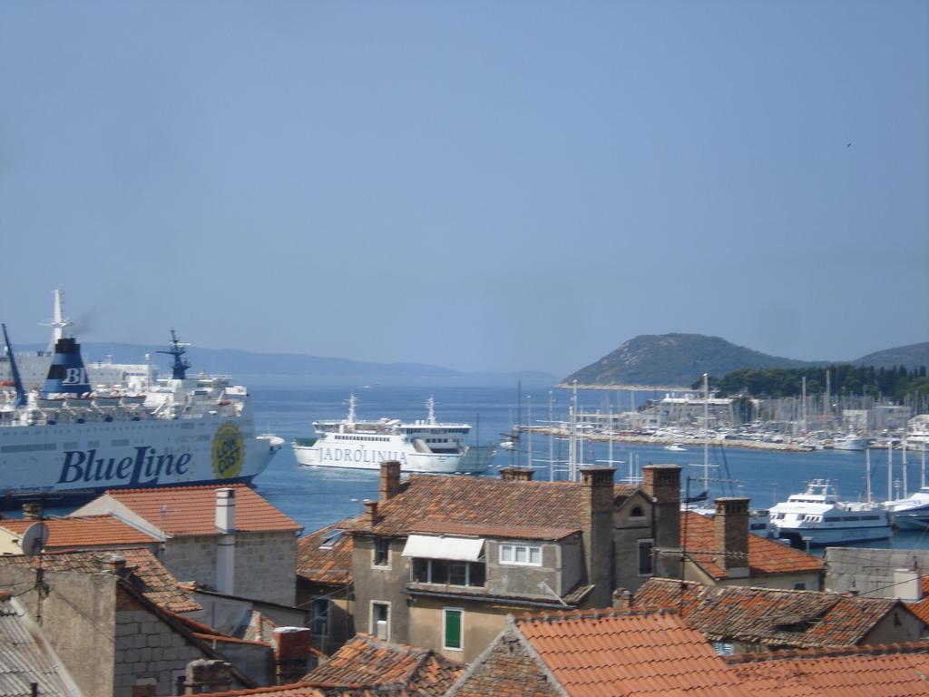 Apartment Port View-5 Min From Center Split Rom bilde